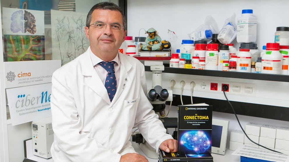 El Dr José Luis Lanciego, experto en enfermedad de Parkinson, aborda el papel de la complejidad cerebral en las enfermedades neurodegenerativas. CEDIDA