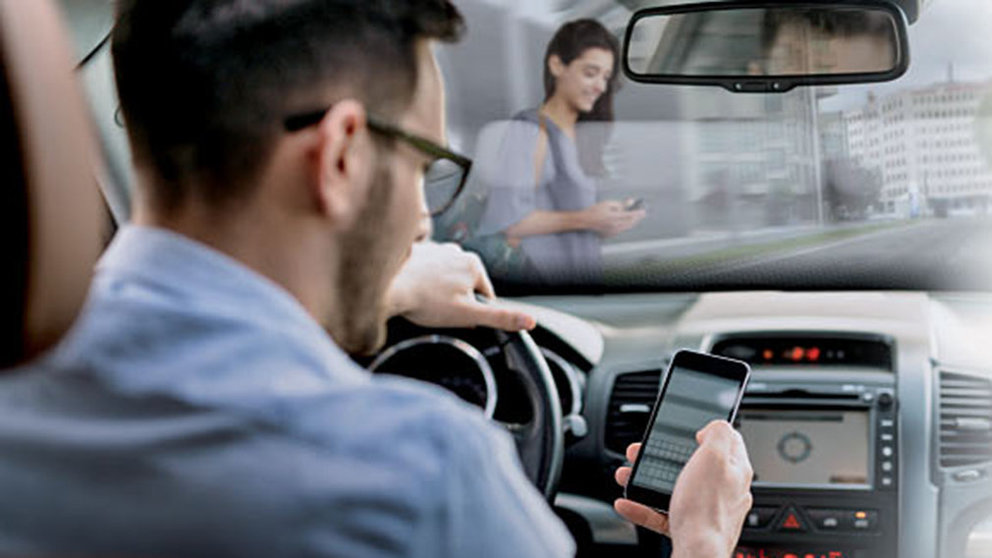 Imagen de la campaña del Gobierno foral de prevención de accidentes por el uso del móvil al volante GOBIERNO DE NAVARRA