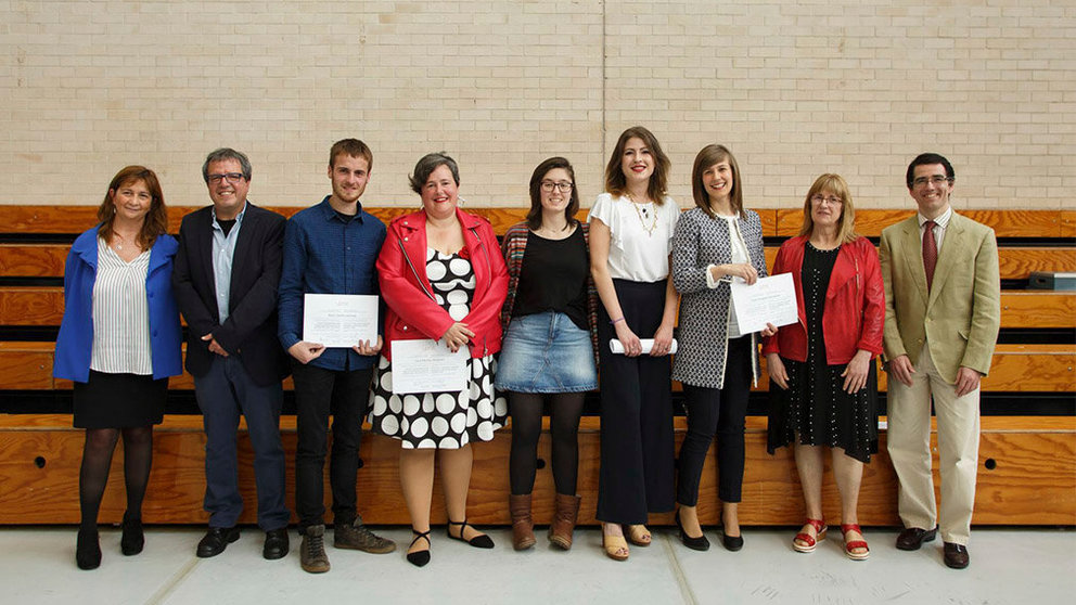 Alumnos de la Facultad de Ciencias Humanas y Sociales de la UPNA que han resultado premiados.