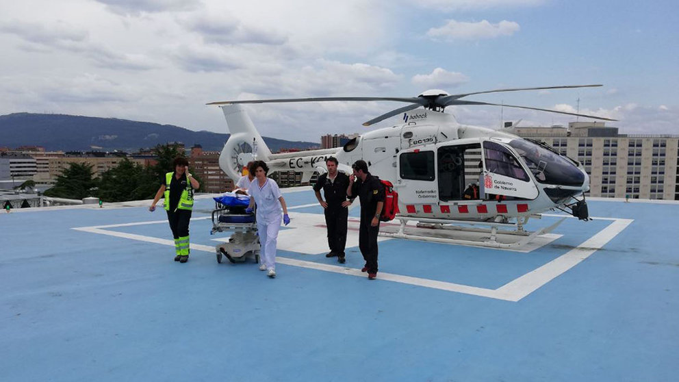 Traslado médico en helicóptero desde Olite hasta Pamplona BOMBEROS DE NAVARRA