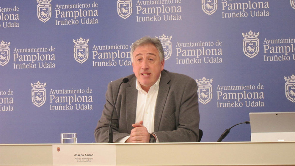 El alcalde Asirón en una rueda de prensa del Ayuntamiento EUROPA PRESS Archivo
