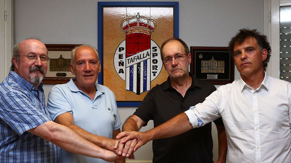 La Peña Sport y la Real Sociedad firman el acuerdo por lo que el club tafallés pasa a ser convenido del donostiarra. TWITTER