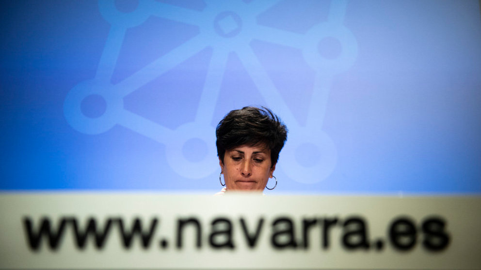 La portavoz del Gobierno de Navarra, Maria Solana, en rueda de prensa tras el desalojo esta madrugada del Gaztetxe Maravillas. MIGUEL OSÉS