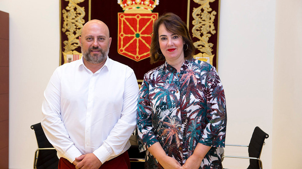 Jose Luis Arasti, delegado del Gobierno en Navarra, se reune con Ainhoa Aznárez, presidenta del Parlamento. DELEGACIÓN DEL GOBIERNO