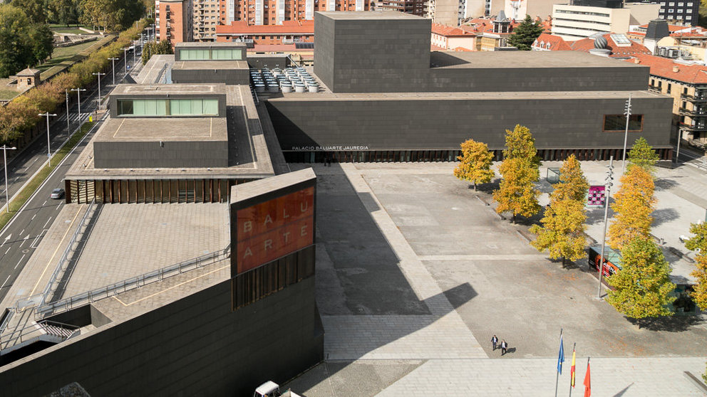 Vista de la Plaza del Baluarte de Pamplona (03). IÑIGO ALZUGARAY