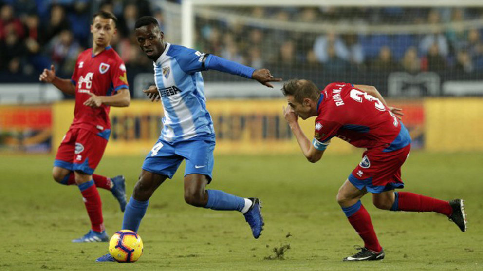 Mamadou Kone con la camiseta del Málaga ante el Numancia (2-0). Web Málaga CF