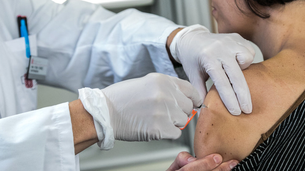 Campaña de vacunación de la gripe 2018 del Servicio Navarro de Salud-Osasunbidea (13). IÑIGO ALZUGARAY