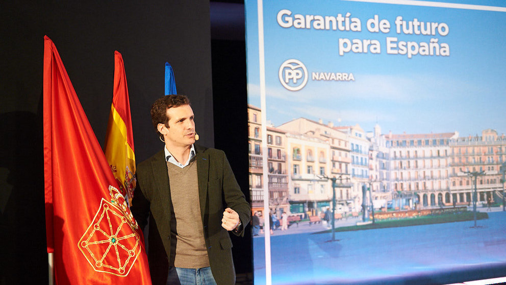 El presidente del Partido Popular, Pablo Casado, presenta a los principales candidatos del partido para las próximas elecciones en Navarra, acto al que acude con el vicesecretario de Organizació (11)