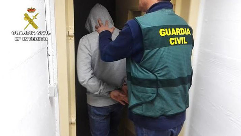 Uno de los detenidos por la Guardia Civil en la operación Dantxaria GUARDIA CIVIL