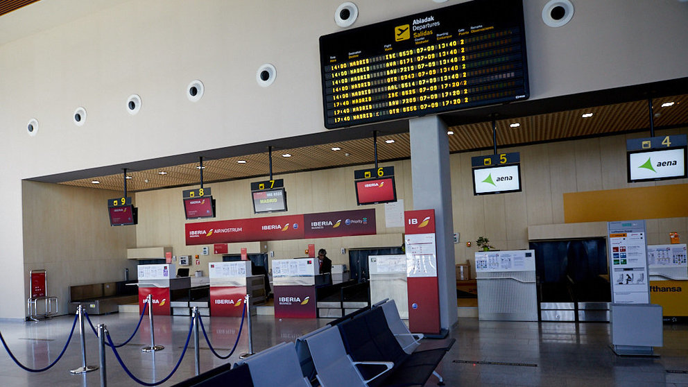 Aeropuerto de Noáin-Pamplona (03). IÑIGO ALZUGARAY