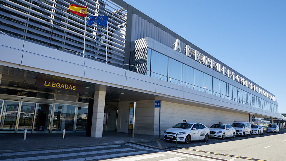 Aeropuerto de Noáin-Pamplona (13). IÑIGO ALZUGARAY