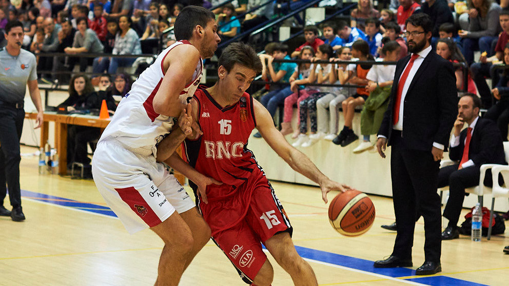 El Basket Navarra se enfrenta al Villarrobledo en el  pabellón Arrosadía de Pamplona. PABLO LASAOSA 3