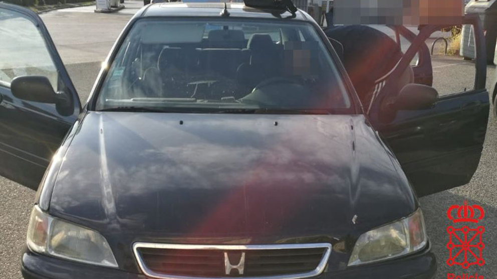 Vehículo que conducía el ciudadano francés detenido por la Policía Foral POLICÍA FORAL