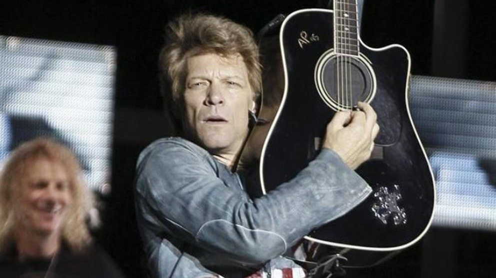 Bon Jovi durante una actuación suya en España EFE