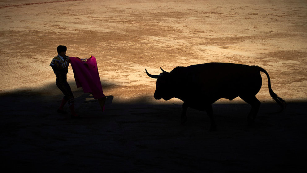 Octava y última corrida de la feria del toro de San Fermín de 2019 con los toros de la ganadería de Miura para los diestros Rafaelillo, Octavio Chacón y Juan Leal. MIGUEL OSÉS