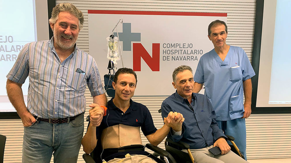 Miguel Salvador, Rafaelillo, Ángel Hidalgo y Miguel Ángel Ciga, este viernes en la despedida del torero en el Complejo Hospitalario de Navarra.