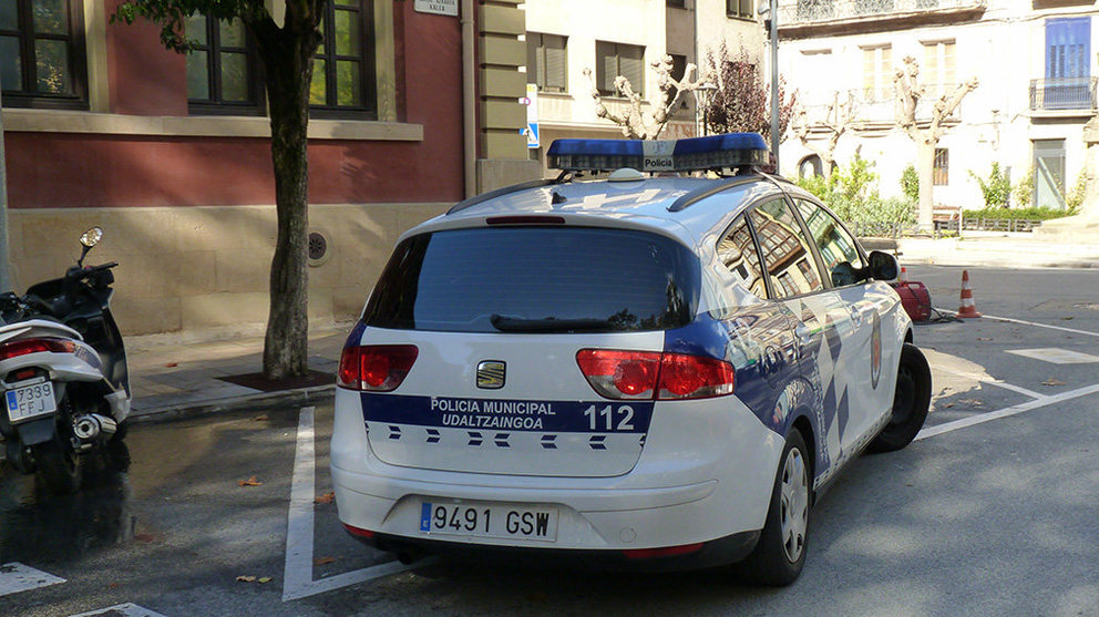 Vehículo de la policía municipal de Estella