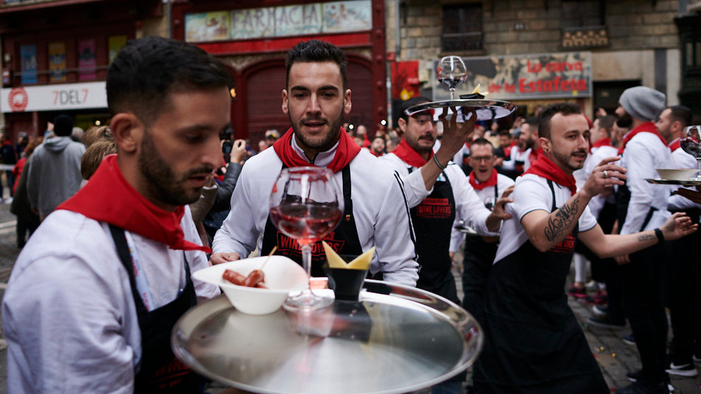 Priemra carrera de barmans organizada por Barmans Navarra en la que compiten personas de todas las comunidades de España. PABLO LASAOSA