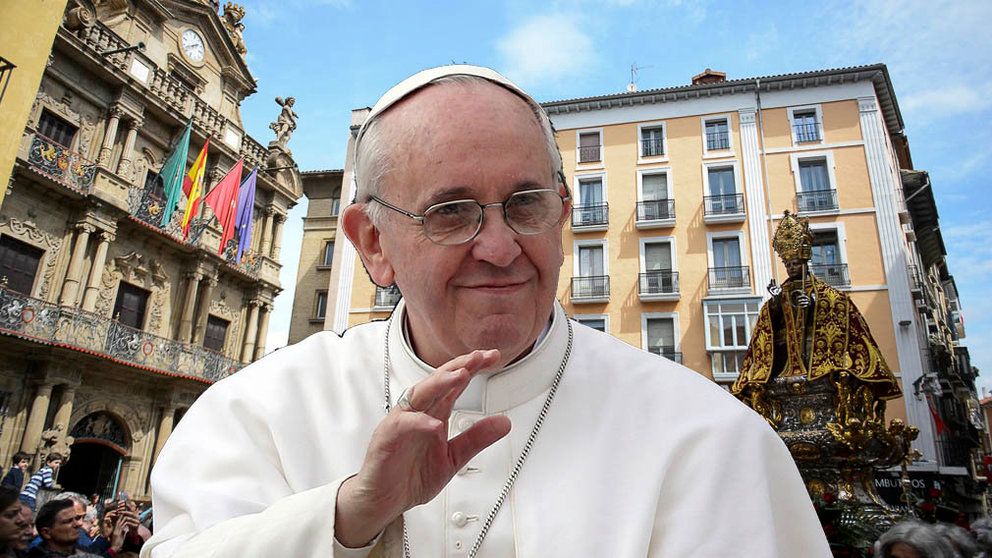 El Papa Francisco, sobre una imagen de San Fermín durante una procesión del santo un 7 de julio en Pamplona. 