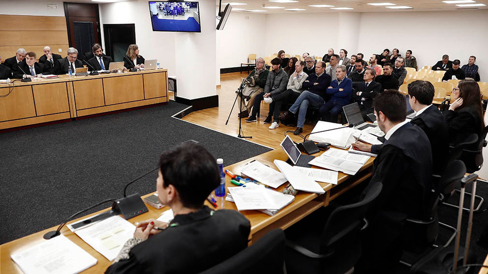 Juicio en Pamplona contra exdirectivos de Osasuna y exfutbolistas del Betis acusados de amañar dos partidos. EFE (POOL) (7)