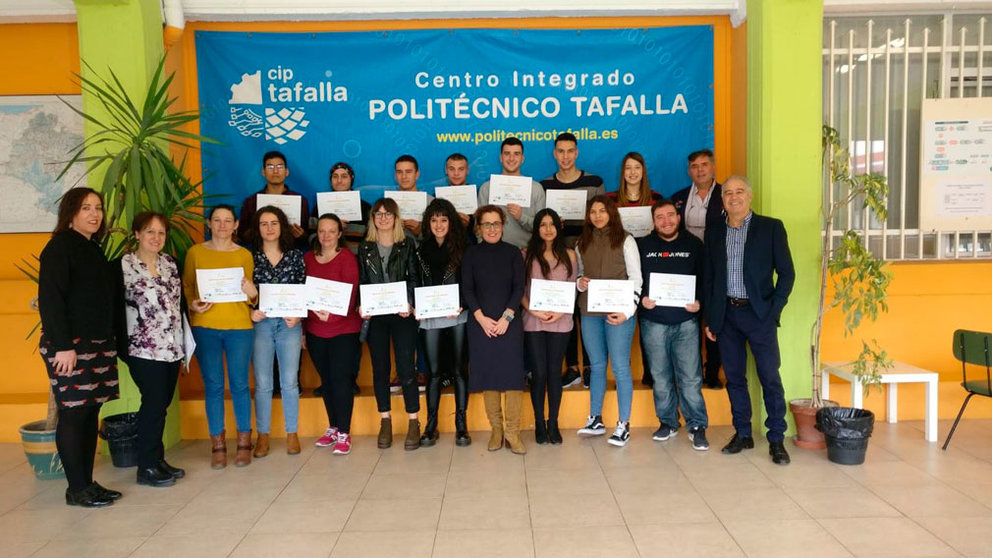 Jóvenes estudiantes del CIP Tafalla han recibido el diploma formativo del programa Junior Job Coach. CEDIDA