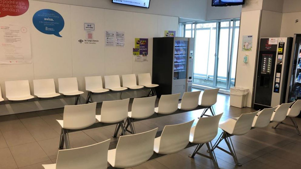 Sala de espera vacía en Urgencias del Complejo Hospitalario de Navarra ARCHIVO
