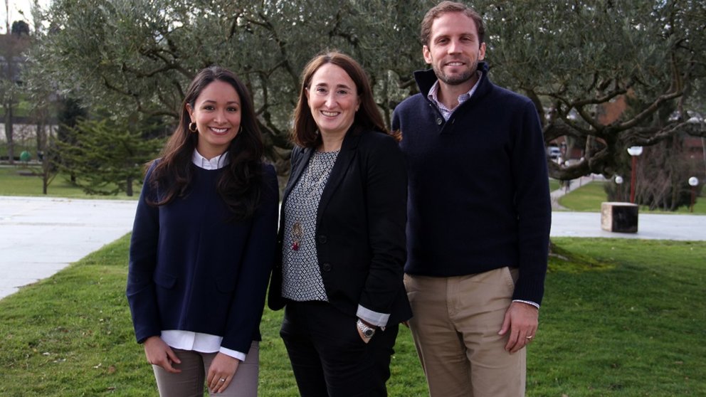 Claudia López Madrigal, Charo Sádaba y Javier García Manglano forman parte del proyecto 'Youth in Transition' del Instituto Cultura y Sociedad. UNAV