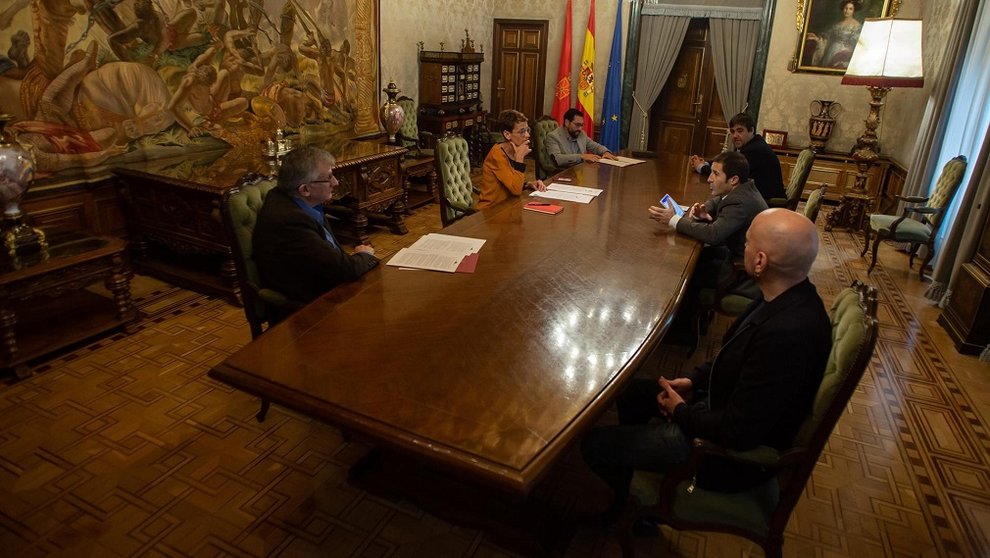 Reunión entre el Gobierno de Navarra, con la presidenta María Chivite, y la FNMC. GOBIERNO DE NAVARRA