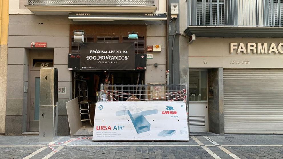 Obras del nuevo local de 100 Montaditos en la calle Estafeta de Pamplona. CEDIDA