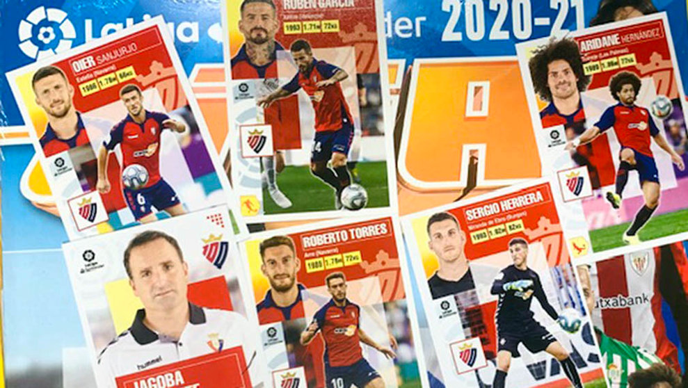 Imagen de varios de los cromos de Panini de jugadores de Osasuna para la colección 2020-2021. CEDIDAS