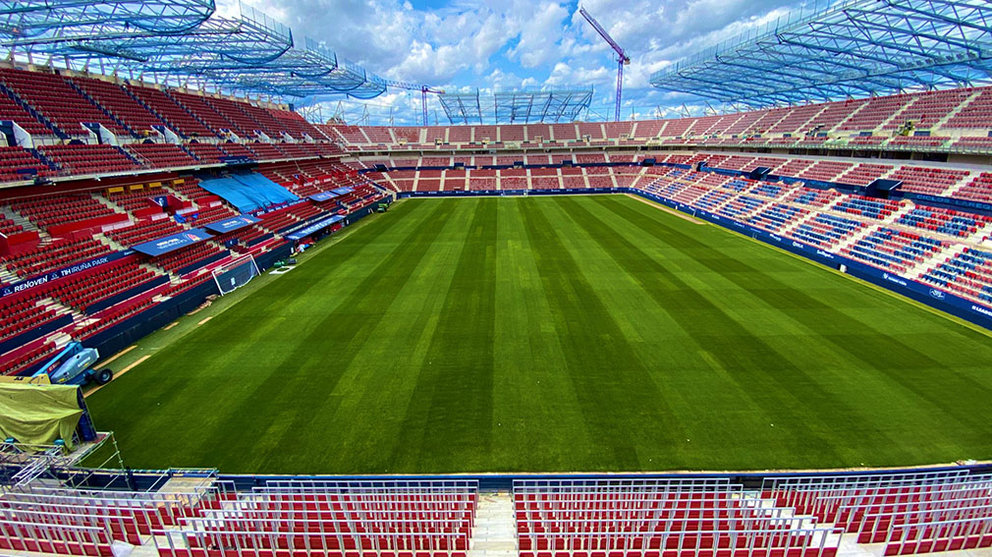 Imagen del interior del remodelado estadio de El Sadar. CA Osasuna.