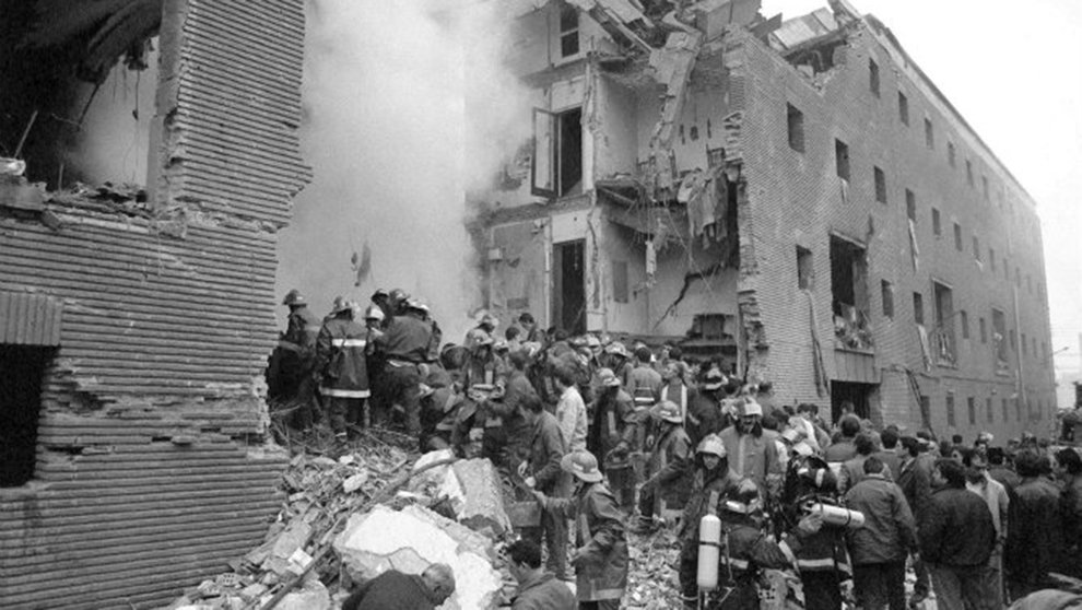 La AVT denuncia que Fiti fue el inductor del atentado contra la casa cuartel de Zaragoza, en 1987. EFE