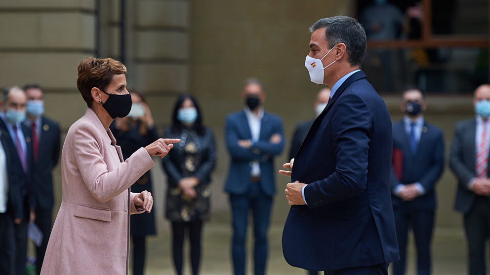El presidente del Gobierno de España, Pedro Sánchez, mantiene sendas reuniones con la presidenta del Gobierno de Navarra, María Chivite, y con el conjunto del Gobierno de Navarra. MIGUEL OSÉS