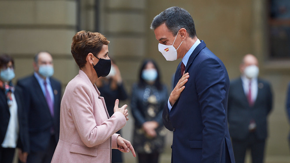 El presidente del Gobierno de España, Pedro Sánchez, mantiene sendas reuniones con la presidenta del Gobierno de Navarra, María Chivite, y con el conjunto del Gobierno de Navarra. MIGUEL OSÉS