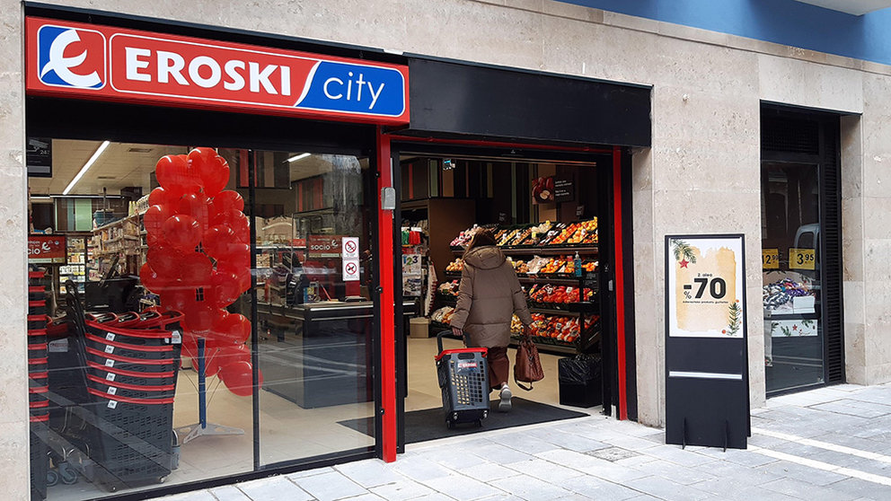 Eroski abre un nuevo supermercado en el centro de Pamplona. EROSKI