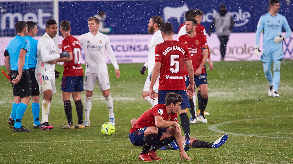 Partido entre Osasuna y Real Madrid correspondiente a la jornada número 18 de La Liga jugado en el estadio de El Sadar de Pamplona. MIGUEL OSÉS