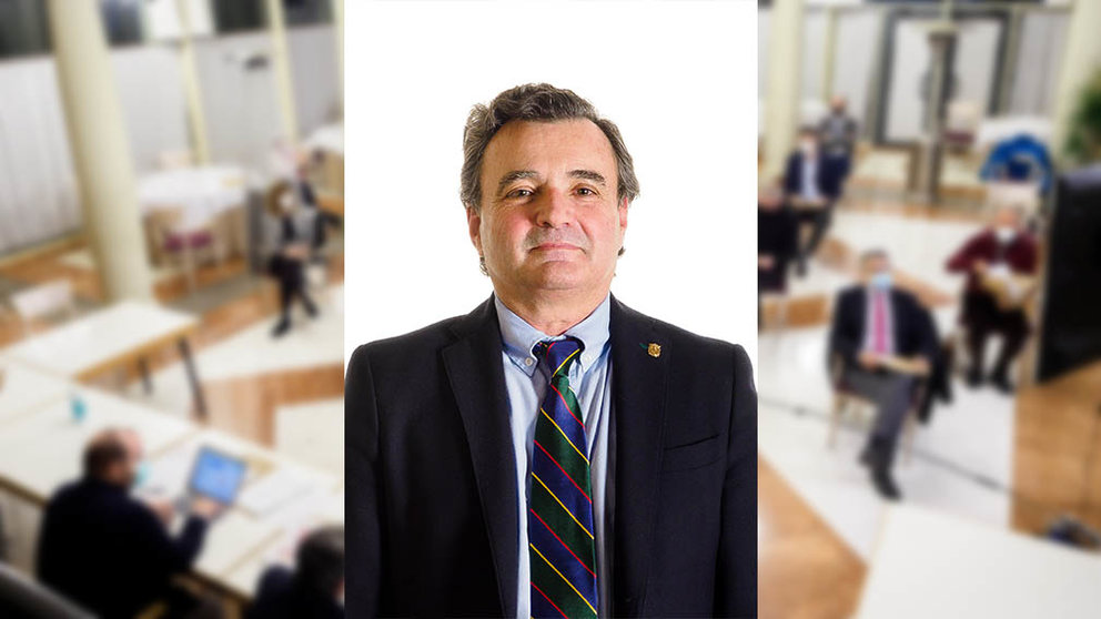 Rafael Teijeira renueva en la presidencia del Colegio de Médicos de Navarra. CEDIDA
