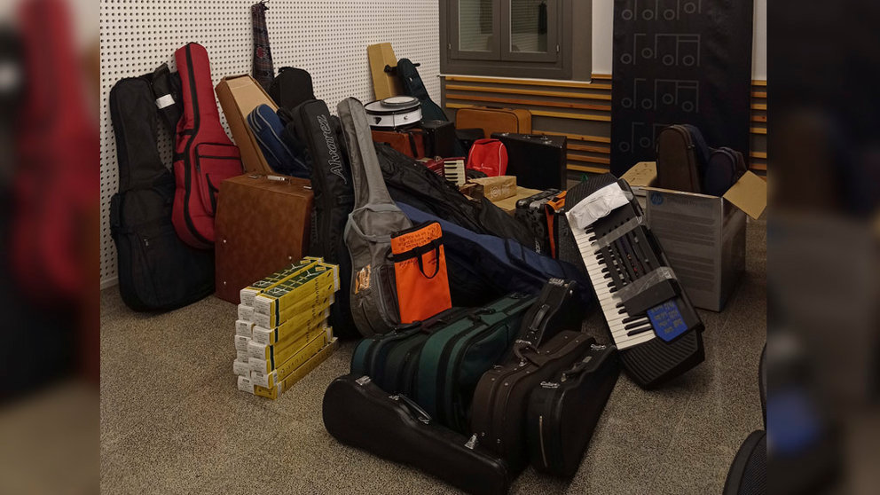 La Escuela de Música Joaquín Maya recoge más de 40 instrumentos para enviar a niños y niñas de Siria. AYUNTAMIENTO DE PAMPLONA
