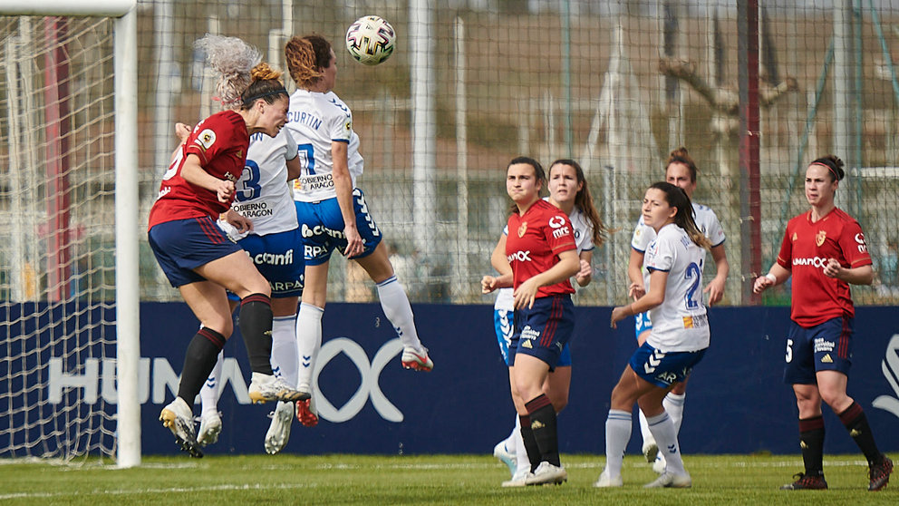 Osasuna Femenino se enfrente al Zaragoza CFF en las instalaciones de Tajonar. PABLO LASAOSA