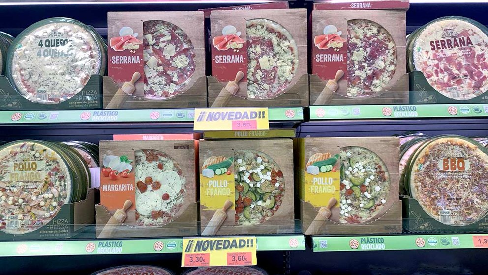 Las nuevas pizzas de Mercadona ya están en los estantes de los supermercados de la marca en Navarra.
