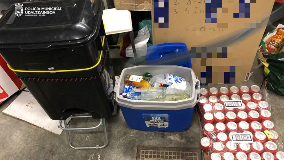 Denunciado por la venta ambulante de alcohol en botellones POLICÍA MUNICIPAL DE PAMPLONA