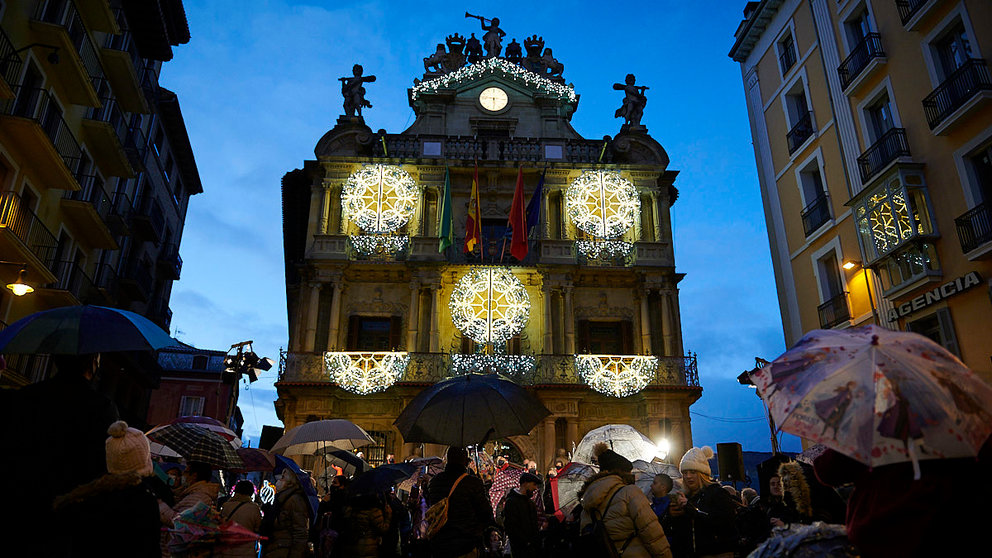 Tradicional inauguración del encendido de luces navideñas en Pamplona. PABLO LASAOSA