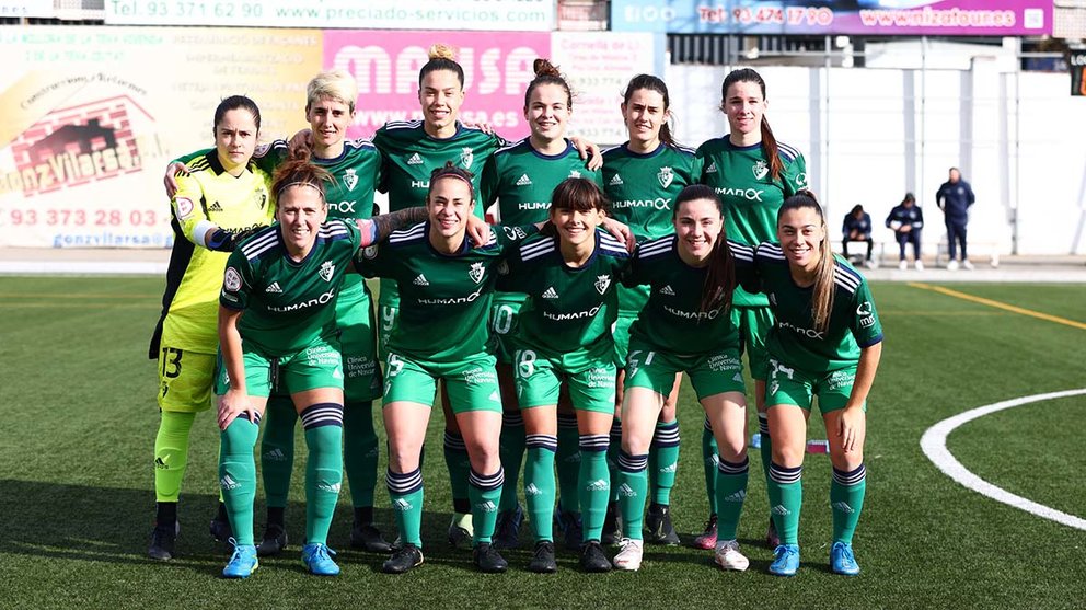 Equipo titular de Osasuna femenino ante el Levante Las Planas en Valencia. @CAOsasuna