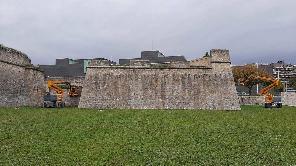 Restauración de una parte de las murallas de Pamplona. AYUNTAMIENTO DE PAMPLONA