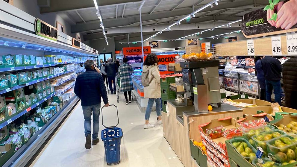 Apertura del nuevo supermercado de Lidl en Cordovilla.