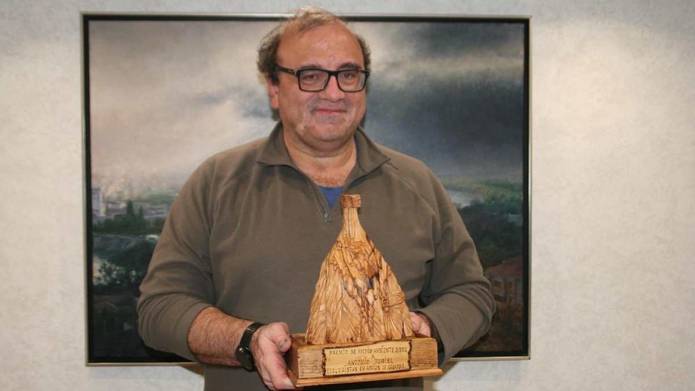 El científico Antonio Turiel recibe el Premio de Medio Ambiente de Ecologistas en Acción de Navarra - ECOLOGISTAS EN ACCIÓN DE NAVARRA
