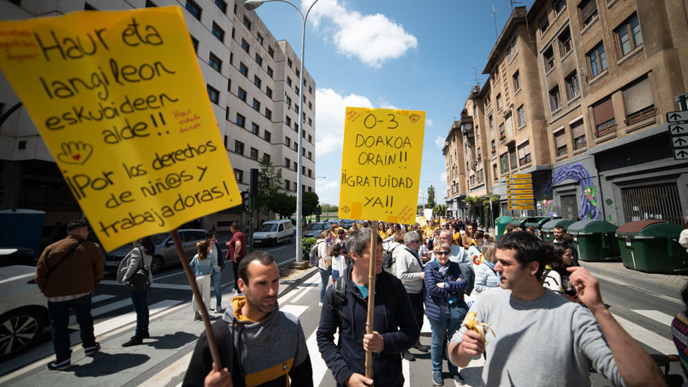 Manifestación en Pamplona de la plataforma 0-3 de Navarra, para reclamar unas escuelas infantiles "dignas". IRAITZ IRIARTE.