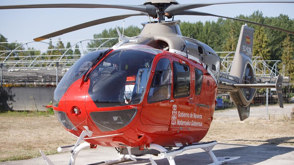 Helicóptero del Gobierno de Navarra. SOS NAVARRA