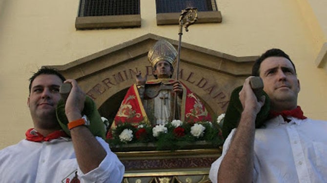 Procesión de San Fermín de Aldapa.