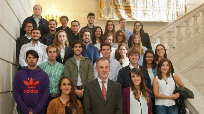Delegados grupo de la Universidad de Navarra.